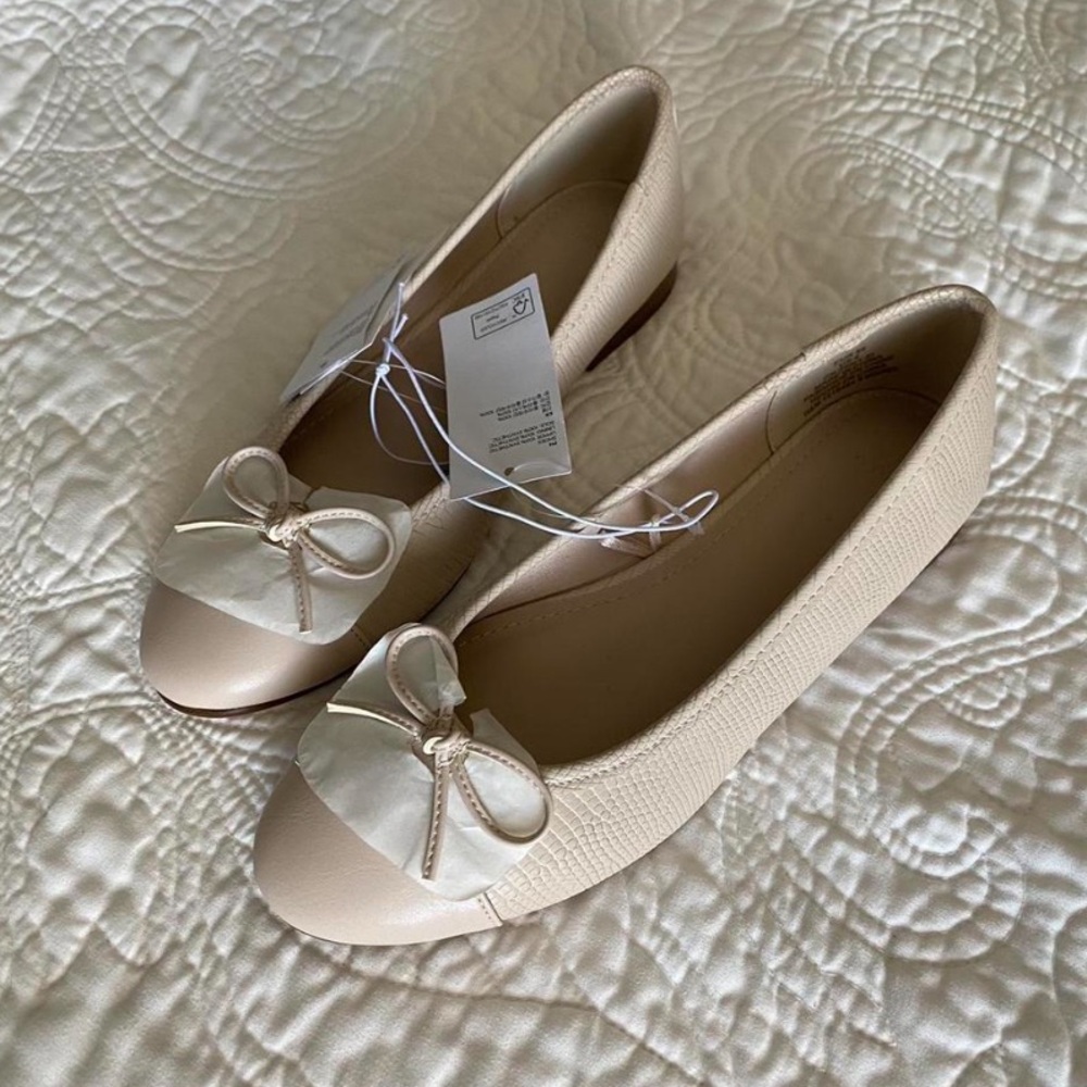 H&M cream/beige ballet flats